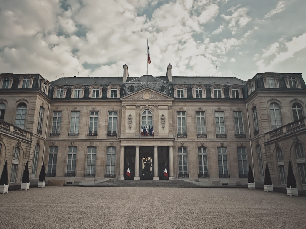 The Elysée: the secrets of a palace